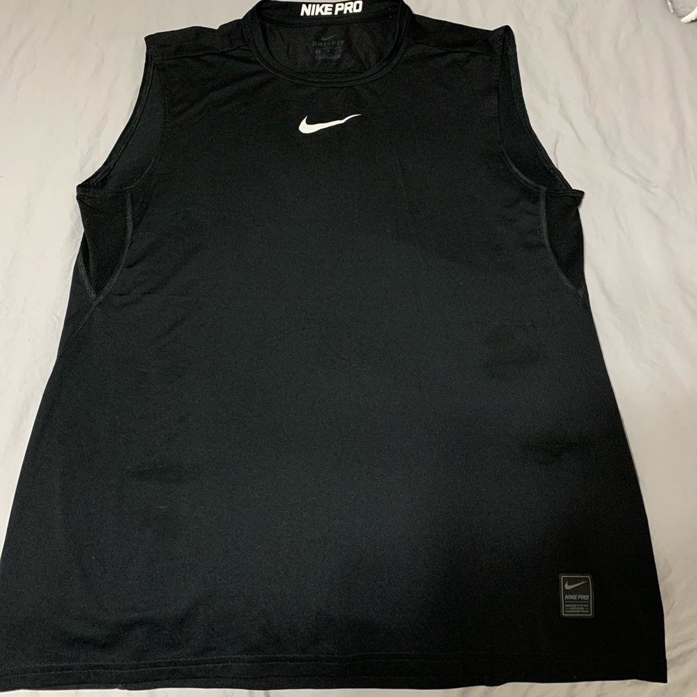 Men’s Nike size Large, like new tank top